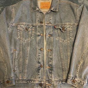 Vintage 80s Levi’s Jean Jacket